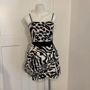 Y2K City by City Triangles size 3 Animal Print Bubble Skirt Mini Dress